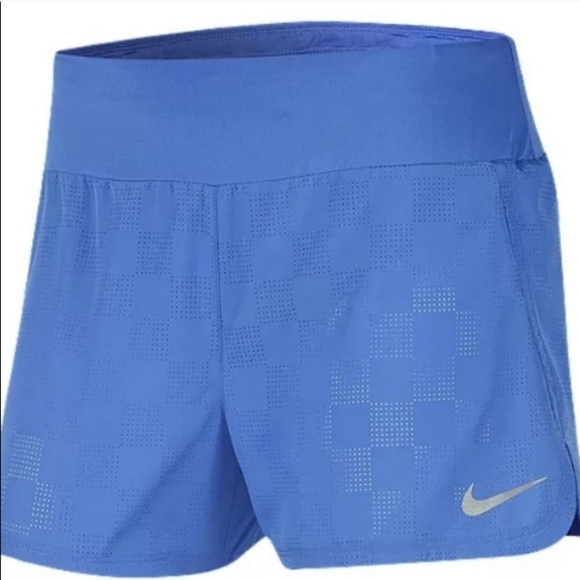 Nike Crew Women's Dri-Fit Running Shorts Size XS Lavander lined CJ2404-500 - Picture 2 of 8